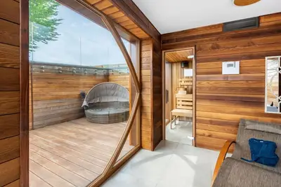 Image de Maison de vacances privée avec Wifi, bain à remous, climatisation, Tv, patio, vue panoramique