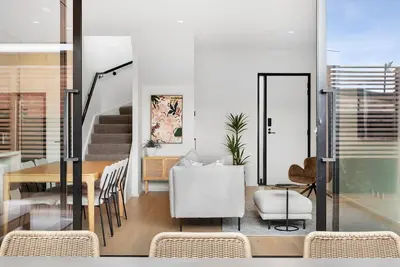 Image de Luxury Townhouse in the middle of town.