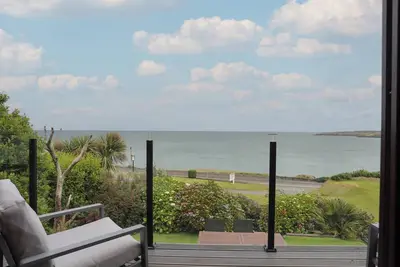 Image de Ser A Mor (Stars And Sea), pet friendly, with open fire in Amlwch