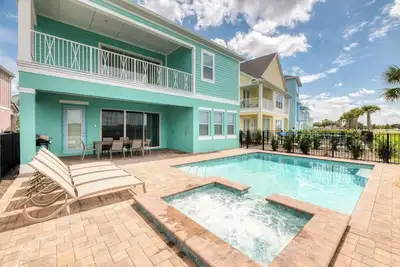 Image de Lovely Cottage near Disney with Margaritaville Resort & Island H20 Access -.
