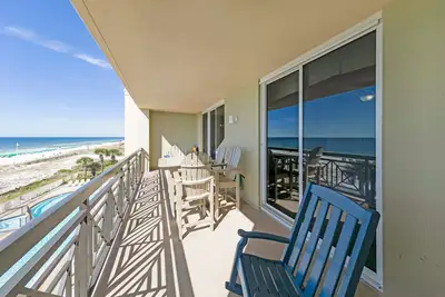 Image de Azure 410--Free Beach Service-3 Bedroom On The Beach-Recently Updated! !
