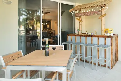 Image de Pelican L-03--2 Bedroom +Bunk Lanai. Newly Renovated  Sleeps 11! !