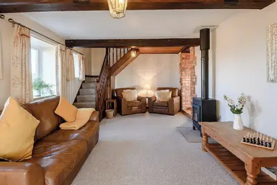 Image de 2 chambres à coucher à Ropsley, near Grantham