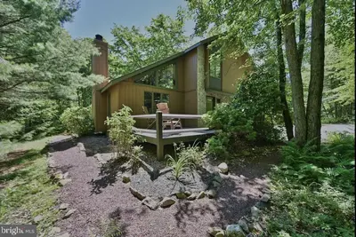 Image de The “Mosey Moose Lodge” at Lake Harmony