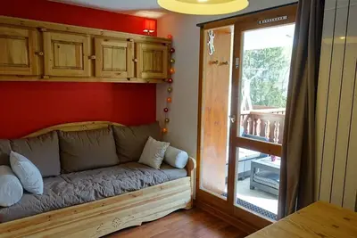 Image de Appartement refait à neuf avec piscine, près des pistes, pour 4 personnes
