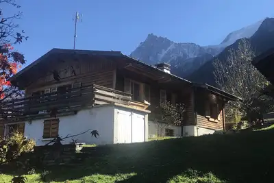 Image de Superbe Chalet 10 personnes 5 chambres Vue panoramique sur le Mont Blanc
