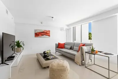 Image de Luxuries 2br Apt★Family vacation★Bay Harbor Island