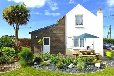 Image de Maison de vacances à proximité immédiate de la plage, Cléder