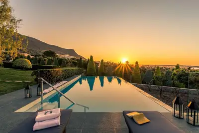 Image de Luxury Villa Golden Crest with private pool