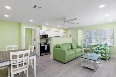 Image de Pirates Cove Cottage at Palmview Inn of Sanibel