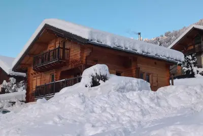 Image de Chalet Bois Massif, 4 chambres, 10 couchages