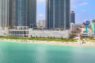 Image de Amazing one bedroom ocean and intercoastal view