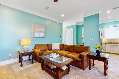 Image de Wonderful Bayside House w/Shared Pool and Tennis Court, Private Washer/Dryer