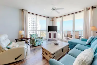 Image de Lovely Condo on 11th Floor w/Shared Pool, Hot Tub, Sauna, Balcony, Free WiFi
