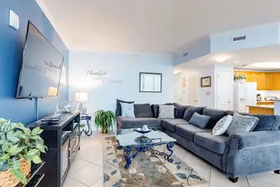 Image de Wonderful Gulf Shores Home w/Fantastic Water Views, Free WiFi, Shared Pool/Sauna