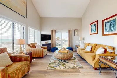 Image de Direct gulf front condo with pools, hot tubs & central Ac