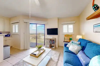 Image de Gulf View Condo w/ Balcony & Resort Pool/Tennis/Sauna/Gym