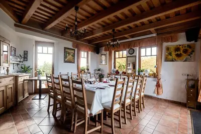Image de Villa de luxe privée avec piscine couverte pour les 10-16 personne