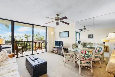 Image de Maui Vista: Beautifully Renovated condo with Partial Ocean Views