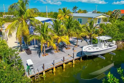 Image de Casa Playa | 4 bed\/2 bath canalfront getaway on Ramrod Key