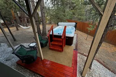 Image de Ev Charging, Mountain Views! Close to Slopes, Village, & Zoo!