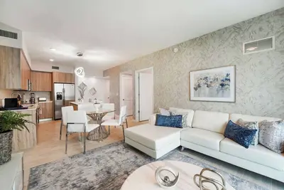 Image de 2 Bedroom -City View- Miami Design District - 1007