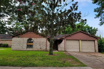 Image de Spring Hideaway! Comfy Home in Spring Tx!