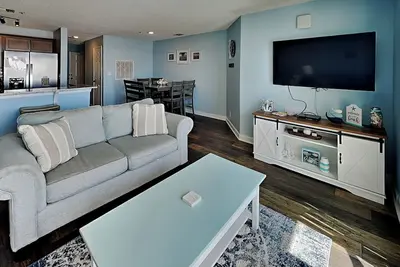 Image de Love & Memories | Fantastic On-Site Amenities!