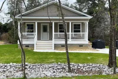 Image de Central Emerald Isle, Private Beach Parking