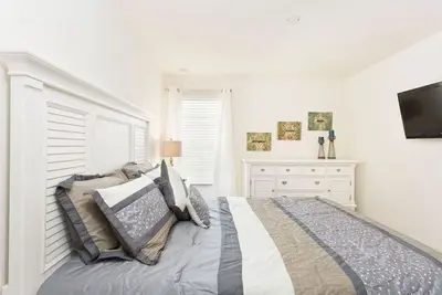 Image de Bella Vida Townhome with private pool near Disney