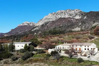 Image de Appartement de vacances Buis les Baronnies pour 1 - 6 personnes avec 3 chambres Ă coucher - Ferme