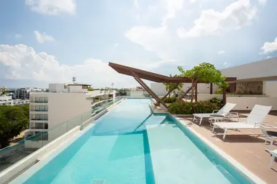 Image de 3rd Fl apartment, 1 block to the 5th and 4 to the beach