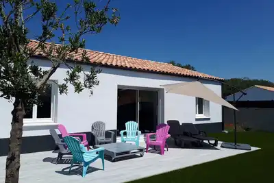 Image de Maison neuve au calme 900m de la plage