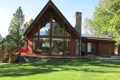 Image de Million Dollar views. Luxury Cabin on Private Estate Property