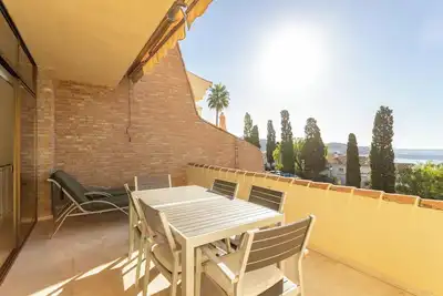 Image de Appartement \"Los Girasoles\" avec vue sur la mer, Wi-Fi & Terrasse
