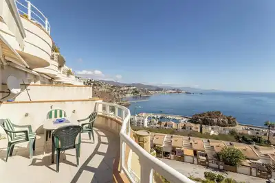 Image de Appartement \"Brisa de mar\" Près de la mer avec vue sur mer, piscine et terrasse