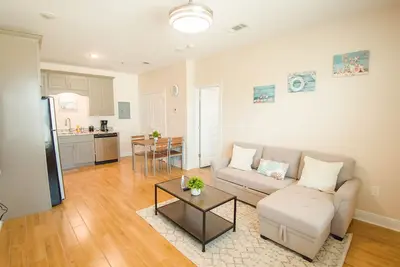 Image de 🔥Walk 2 Beach❤️ | Sleeps 4 W/ W+D