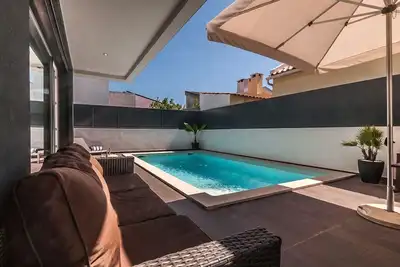 Image de Villa contemporaine Aroeira | Villa Lilac | 3 chambres | Piscine privée | Près de Lisbonne