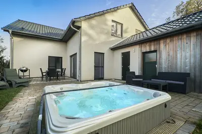 Image de 5★ Luxury at Fleesensee: 𝓥𝓲𝓵𝓵𝓪 𝓢𝓲𝓵𝓫𝓮𝓻𝓶ö𝔀𝓮 whirlpool\/sauna\/fireplace