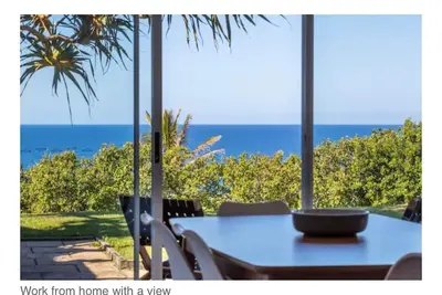 Image de The Grassy Knoll Panoramic Beach Apartment - Sunrise Beach