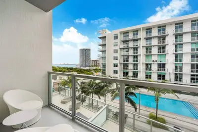 Image de Beautiful Views, Perfect Studio- Great Location