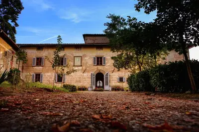 Image de Ferme de luxe avec piscine commune Ă Rufina