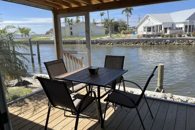 Image de Closest Inn to Deep Water in St James City. Perfect for monthly rentals!