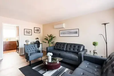 Image de Posh place near Santana Row for vacation/business