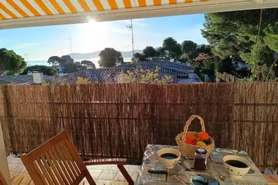 Moré Iii by Interhome