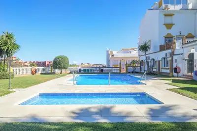 Image de Maison de vacances \"Balcon de Benalmadena Ocean Views\" avec Piscine, Terrasse et Wi-Fi