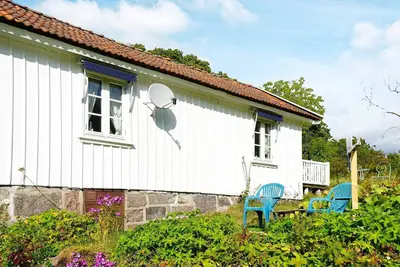 Image de Maison de vacances pour 5 a FISKEBÄCKSKIL-By Traum