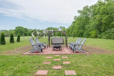 Image de Gorgeous N. Nashville Home - New Listing Discount!