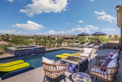 Image de Casa No Problemo - Beautiful Country Club Home!