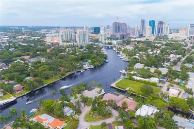 The Villa's 0. 3 Mile From Down Town Ft Lauderdale